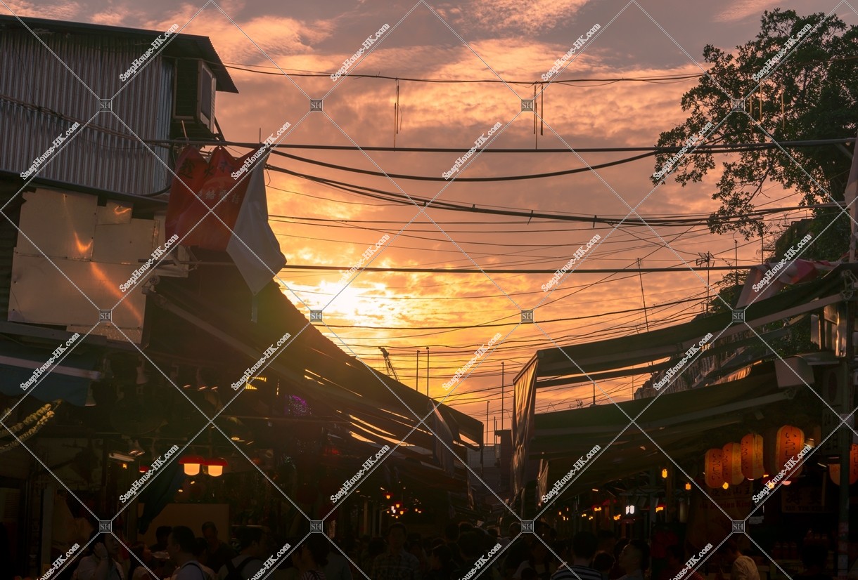 Yau Ma Tei Fruit Market with sunset, No.1