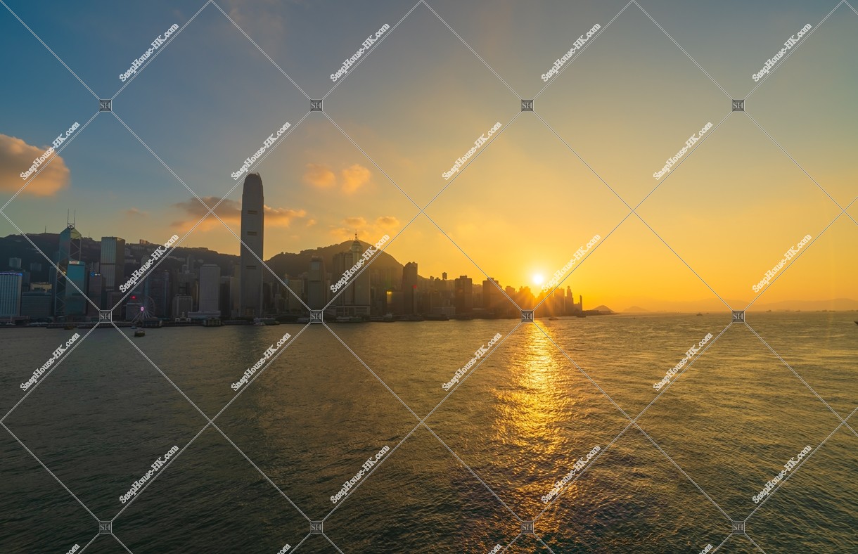 the setting sun and high-rise buildings at Hong Kong Island, No.4
