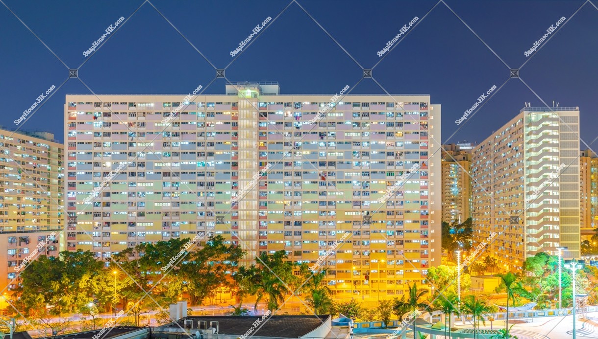 Public Housing "Choi Hung Estate" at Choi Hung at night, No.2
