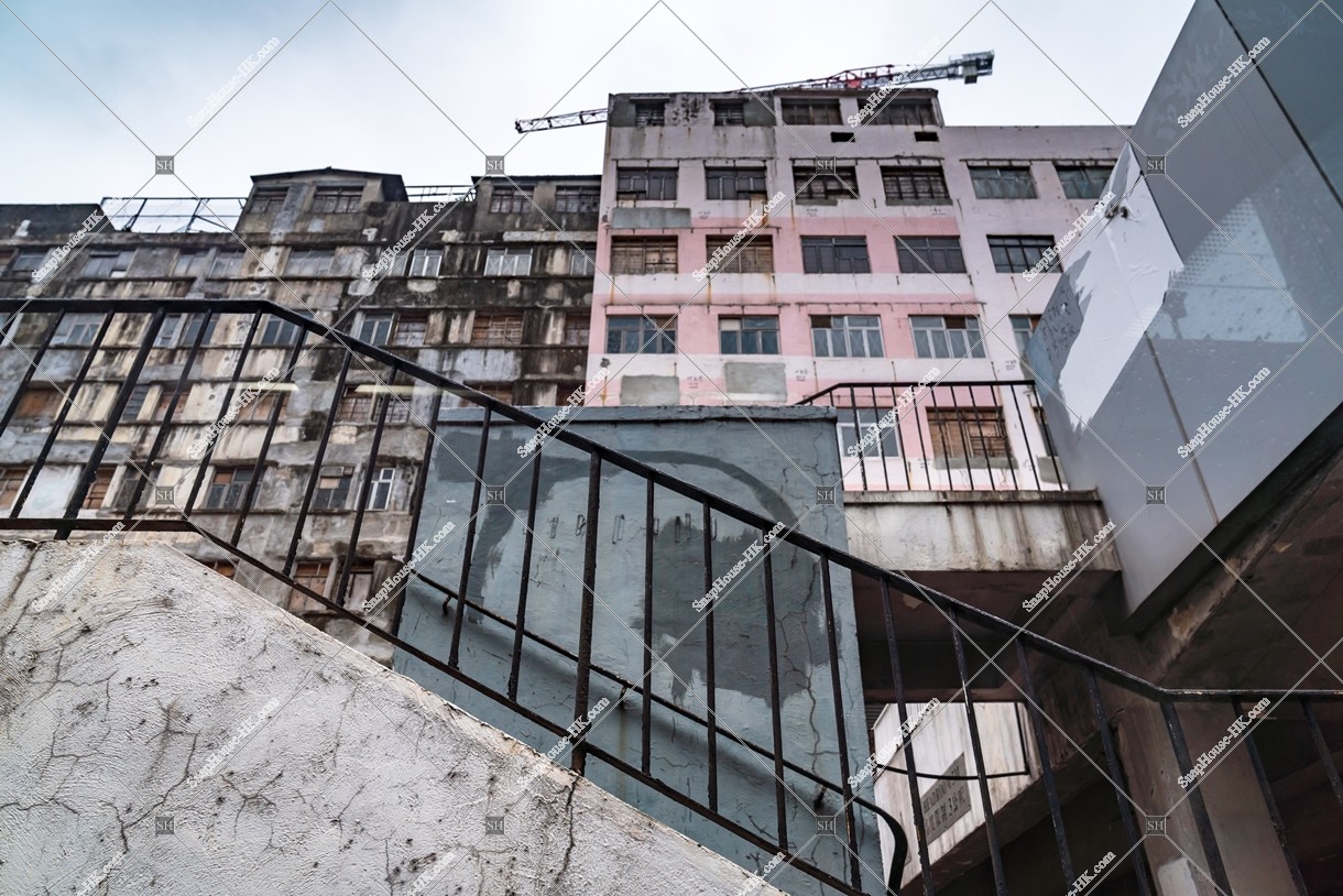 View of the old building in Yue Man Square at Kwun Tong, No.2