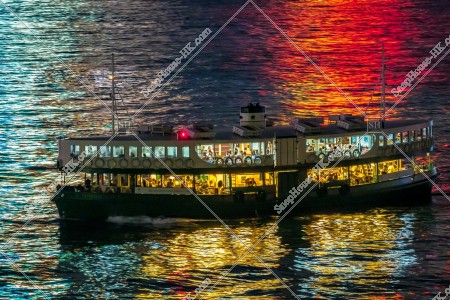Star Ferry at night, No.1