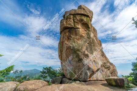 Amah Rock, No.2