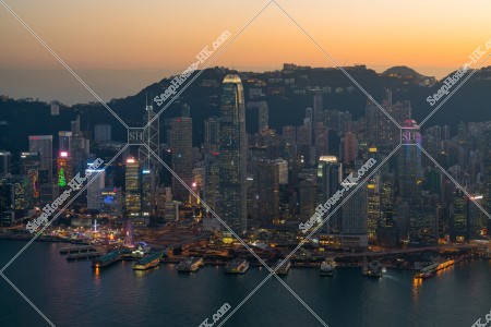 After the sunset of Hong Kong Island 
View of Central after the light-up