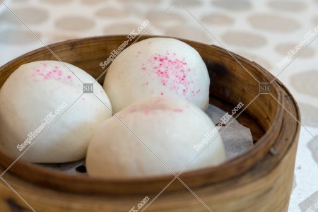 Steamed egg custard bun, Dim Sum