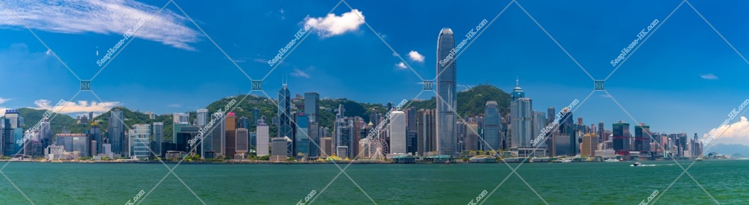 Panoramatic skyline view of Central
