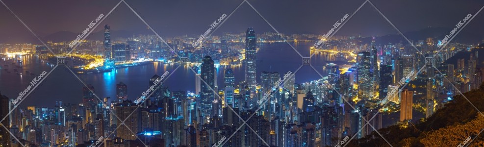 Panoramatic midnight view of Hong Kong from The Peak, No.1