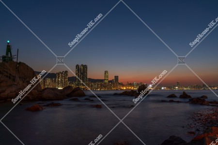 Evening view of Victoria Harbour from Sam Ka Tsuen, No.10