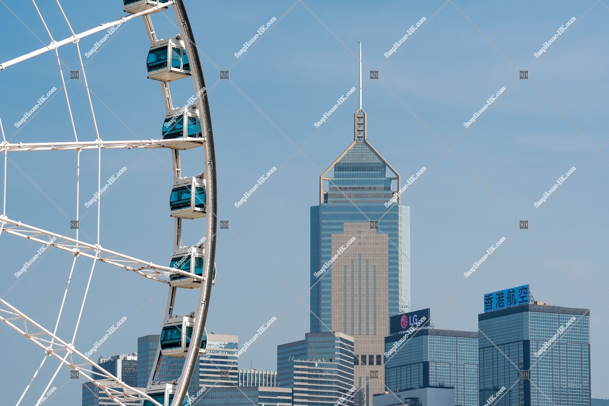 香港魔天輪及灣仔的高樓大廈之的風景 [横向］［放大撮影］ ④