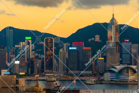 灣仔的高層大廈群之黃昏景色