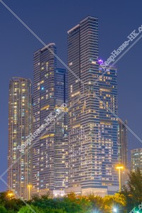 在西九龍的高樓大廈「天璽」