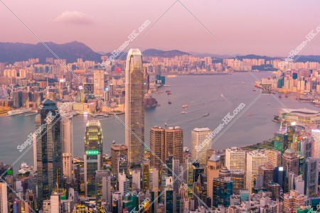 在山頂看見到的黃昏時份的香港城市景觀 其之五