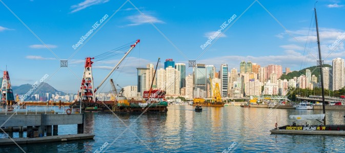 由銅鑼灣 的避風塘望向北角的全景景觀