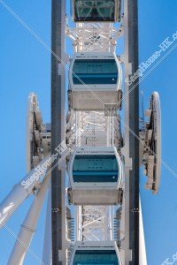 香港犘天輪的車廂 [直向] [放大攝影]之④