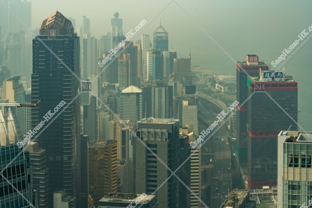 上環 在有煙霧時段，摩天大樓的風景其之九