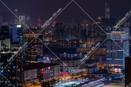 九龍灣和九龍半島的大廈群的夜景 其之三