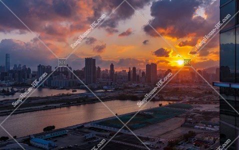 由九龍灣望向九龍的黃昏景色 其之一