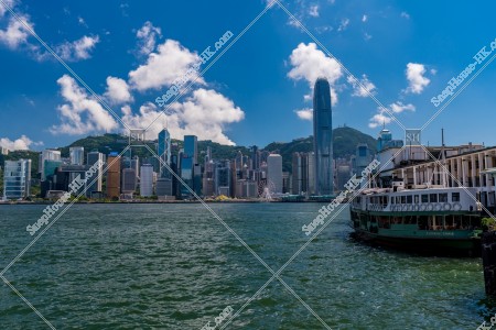 中環的高樓大廈群和天星小輪 其之五