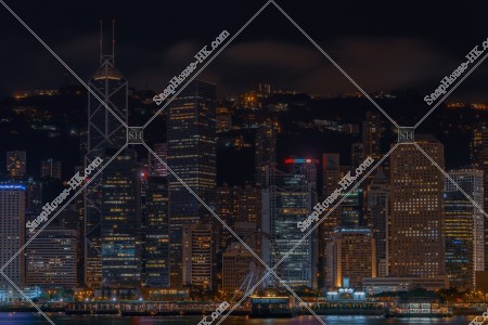 由尖沙咀望向中環的高樓大廈的夜景 其之七