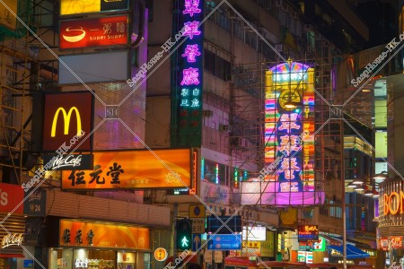 佐敦 晚上的白加士街的風景