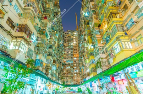 鰂魚涌 晚上的怪獣大廈 其之十九