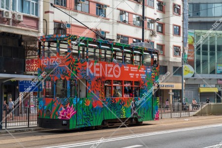 通過天后的香港電車(叮叮)