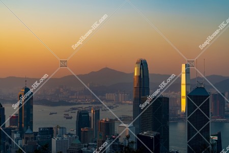 中環的高樓大廈黃昏景色 其之四