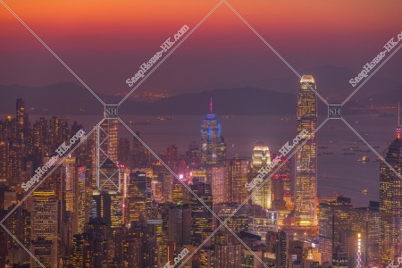 香港島 中環至灣仔的天際線日落景色 其之一