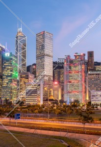日落後中環高樓大廈群的景色 其之三