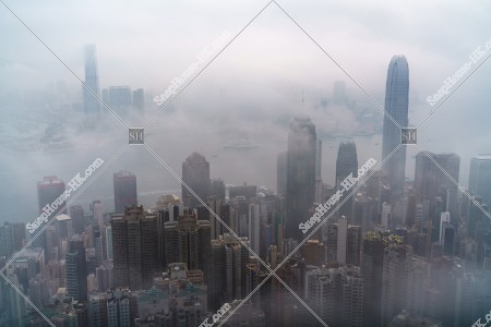 在山頂看到的香港城市景觀和雲海 其之十五